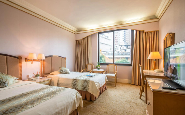 Dong Fang Hotel Guangzhou