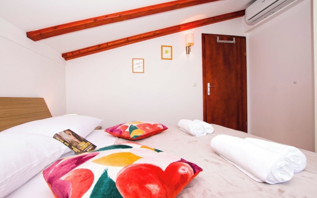 House Srecko