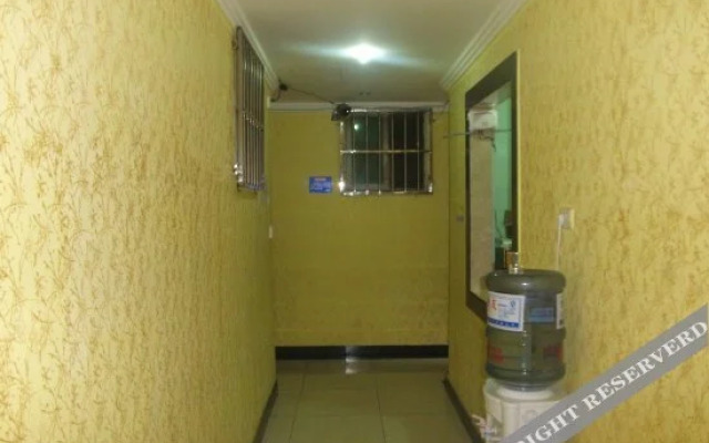 Yunyan Ruyi Business Hostel