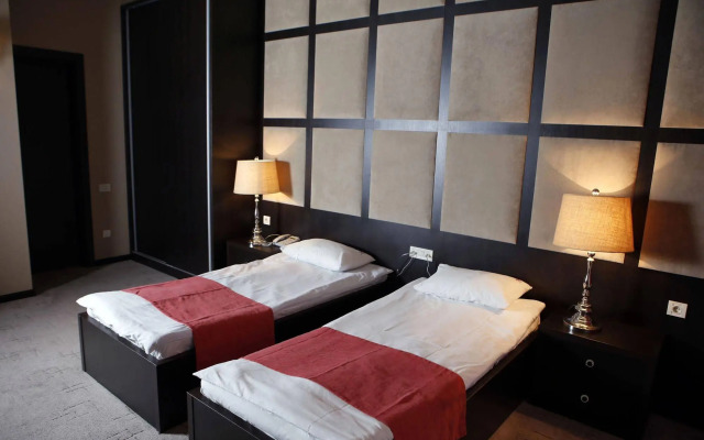Dave Hotel Yerevan