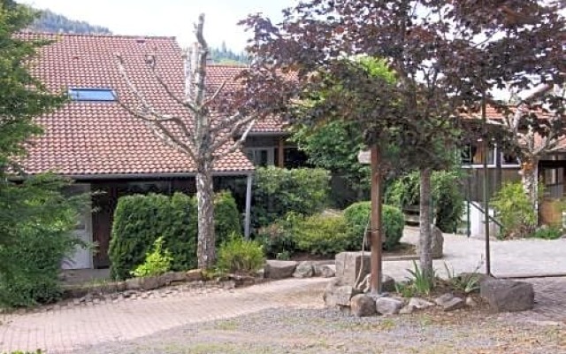 Notre Dame des Monts