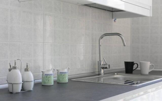 ALTIDO Bright 3BR Villa with terrace nearby the beach