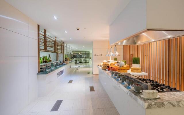 A-One The Royal Cruise Hotel Pattaya