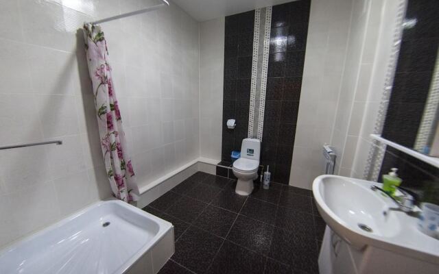 Отель «Мега»