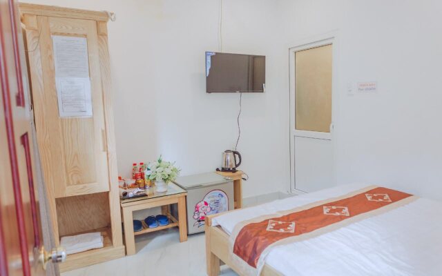 Khách sạn Thiên Bảo