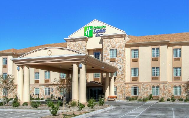 Holiday Inn Express Hotel & Suites Pecos, an IHG Hotel