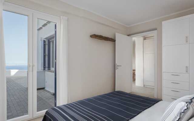 Morfes Luxury Apartments