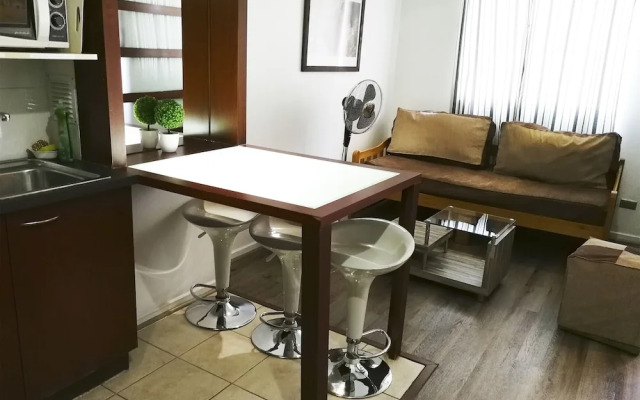 Amistar Apartments