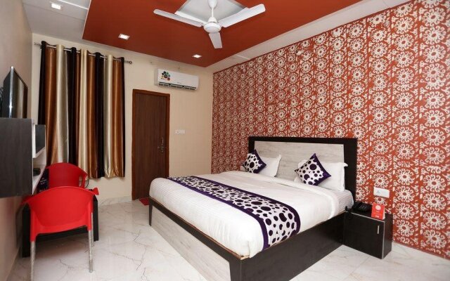 Hotel Lake View By OYO Rooms