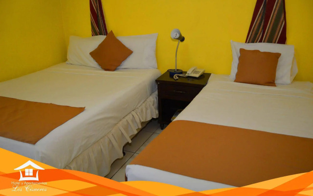 Hotel Los Cisneros
