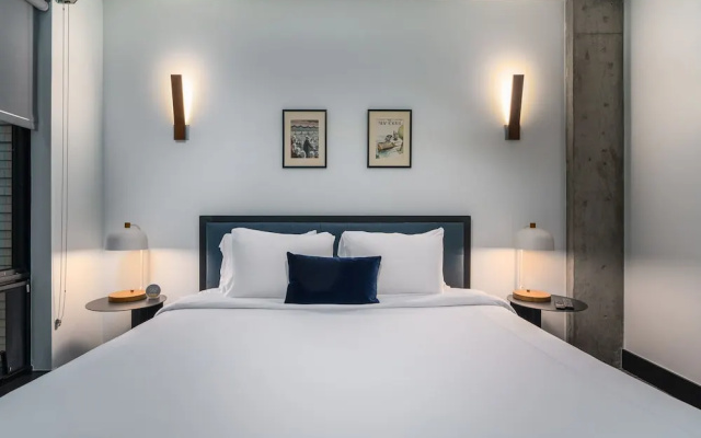 The Berkeley Hotel