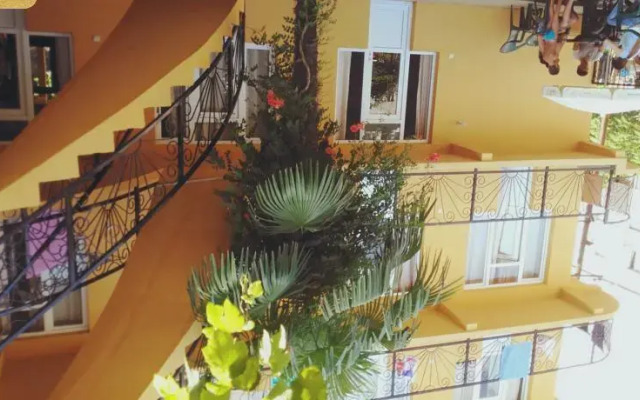 Guest House on Rustaveli 205