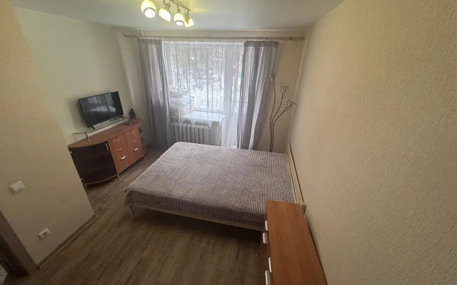 Apartments on 53 Vokzalnaya Street
