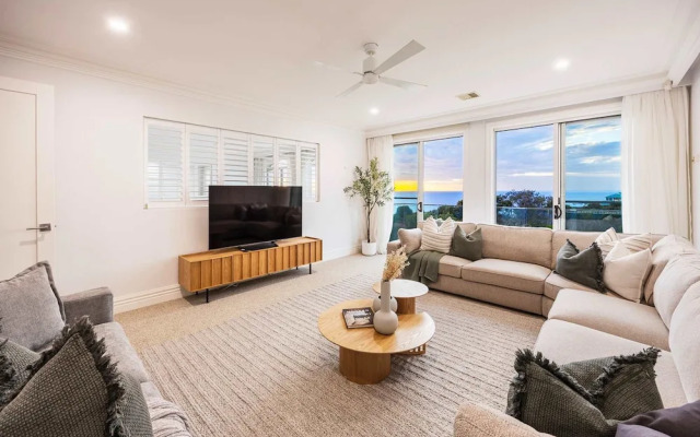 Mount Martha Manor Indoor Pool Ocean Views