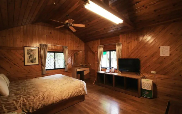 Gemlu Hotel
