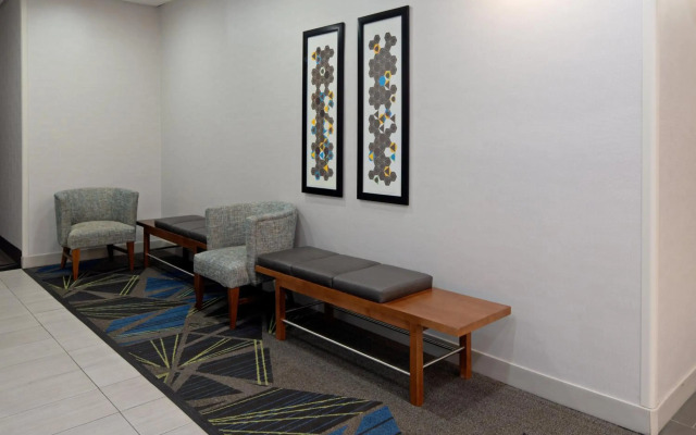 Holiday Inn Express Hotel & Suites Fresno South by IHG