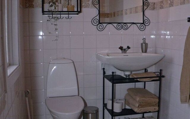 Lanthotell Lögnäs Gård