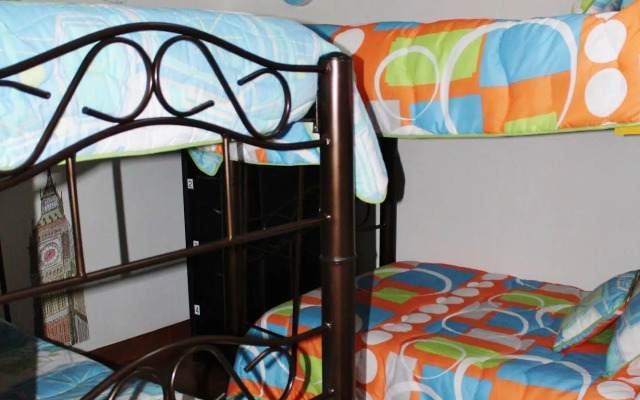 Urbana Hostel