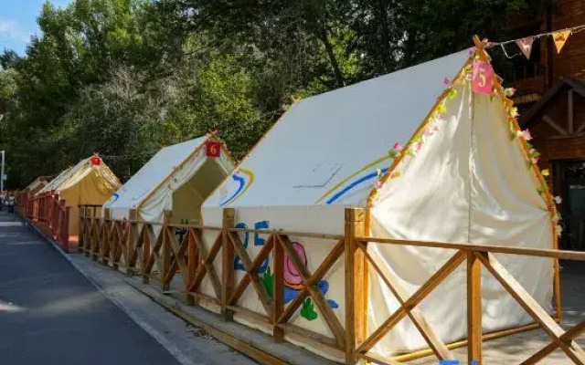 CHEERMAY Hotel (Altay Hualin Park)