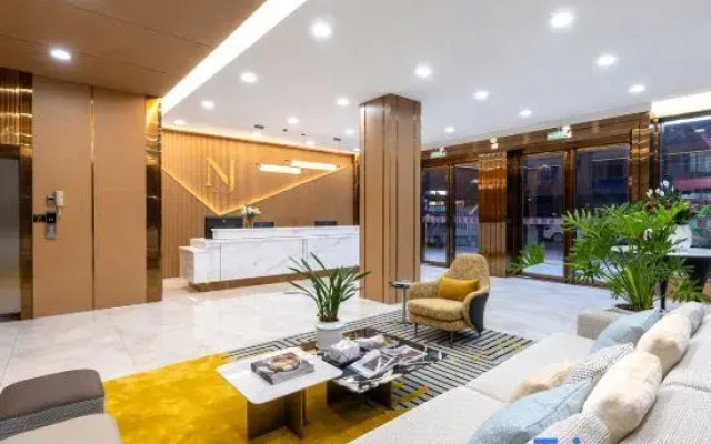Nanjia Hotel (Guiping Bus Station Xinggui Road)