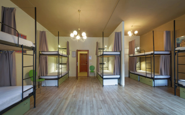 Hostel Little Quarter