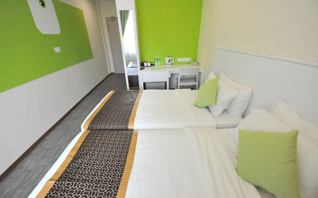 OYO 89848 Link Boutique Hotel