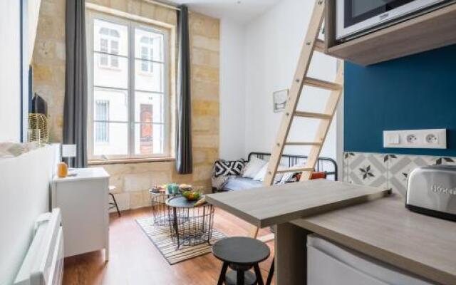 Superb Renovated Studio in the City Center