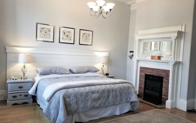 Cabot House 26 Monkstown