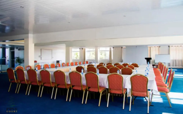 Pine Court Hotel