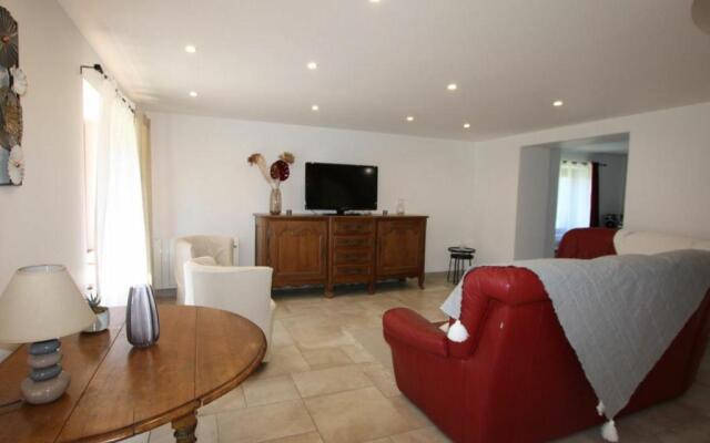 Gîte Champ-le-Duc, 5 pièces, 10 personnes - FR-1-589-335