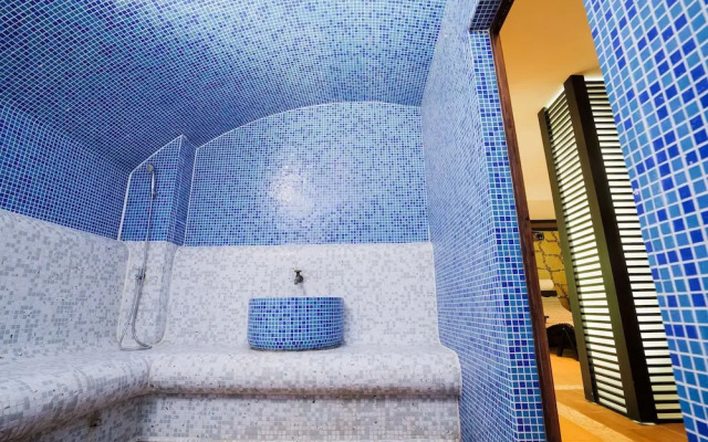 Local Stay Hotel, BW Signature Collection
