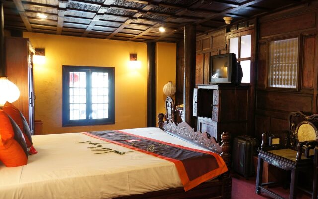 Vinh Hung Heritage Hotel