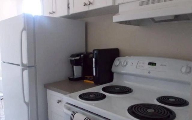 5 Calgary Downtown (2Bdr Suite