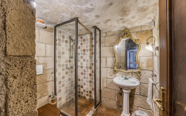 Torre Del Melograno With Heated Pool