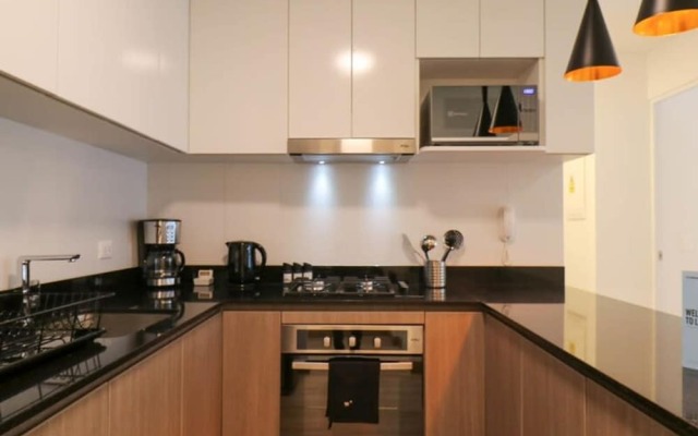 w Enchanting 2BR With Balcony in Miraflores