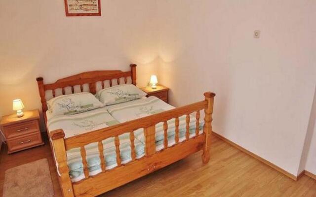 Apartments Dragica