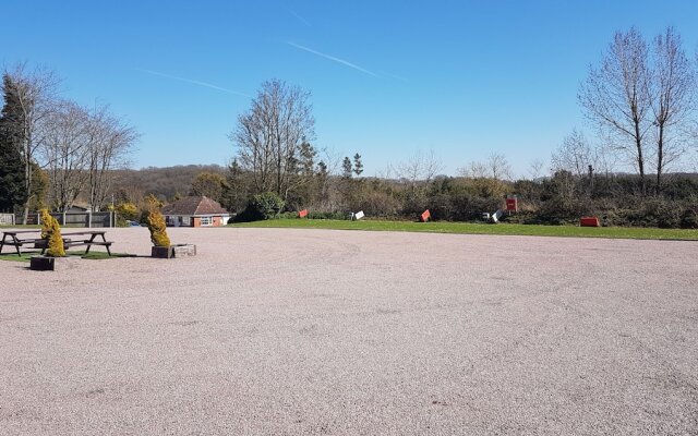 Lovely Caravan Near Notts and Newark