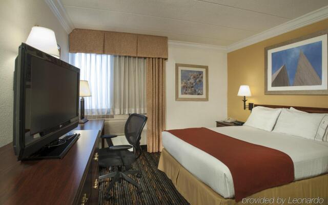 Fairfield by Marriott Inn & Suites Herndon Reston