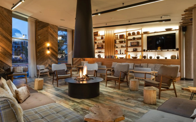 Urban Lodge Hotel