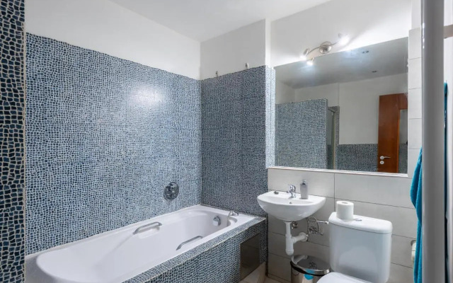 Modern apartment few steps from centre