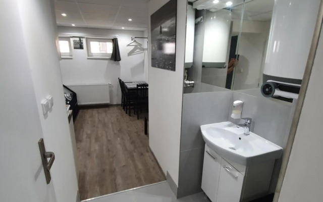 Small Apartments Denisa Business