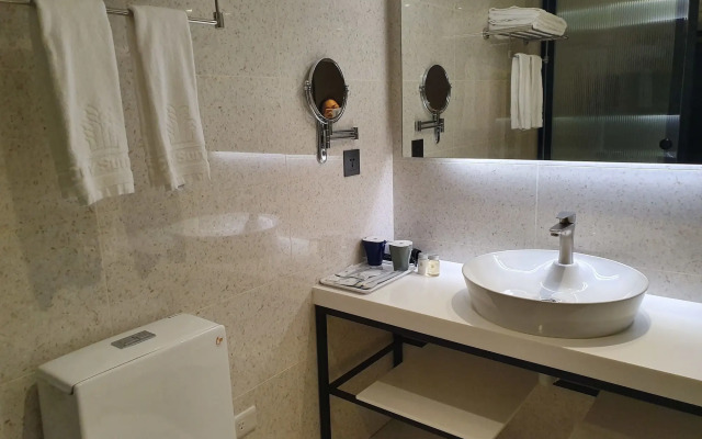 City Suites-Taoyuan Station
