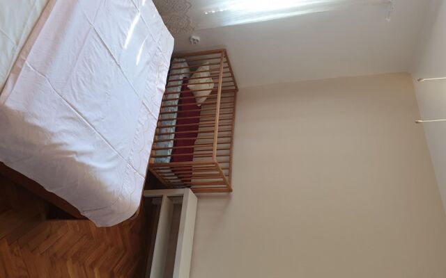 Apartment and Room Marica