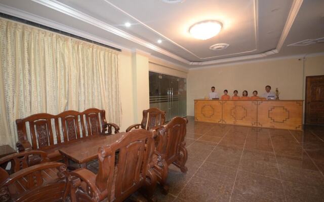 Inle Strand Hotel