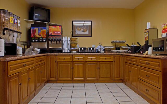Best Western Village Inn