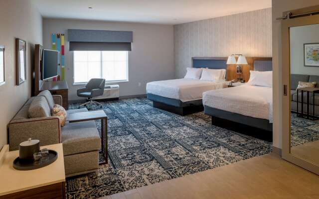 Hampton Inn & Suites Huntington Downtown