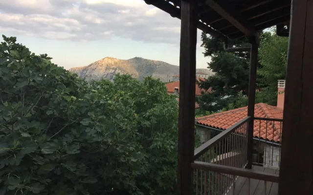 Apostolia's big house Bed and view