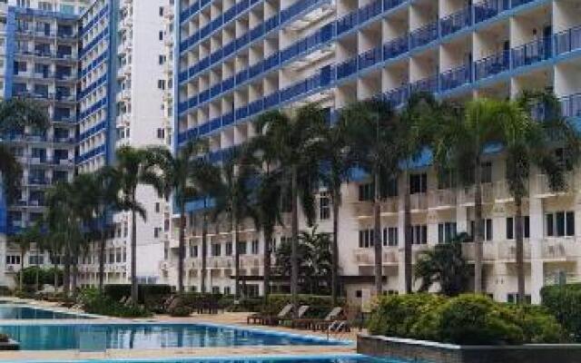 Staycation Sea Residences MOA Jermel