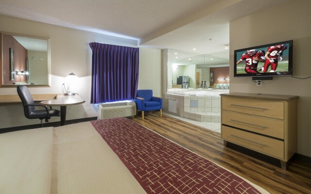 Red Roof Inn & Suites Philadelphia - Bellmawr