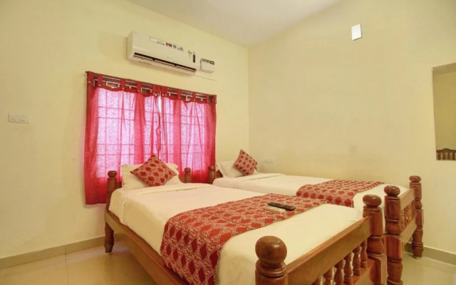 OYO Flagship 42700 White Sand Guest House